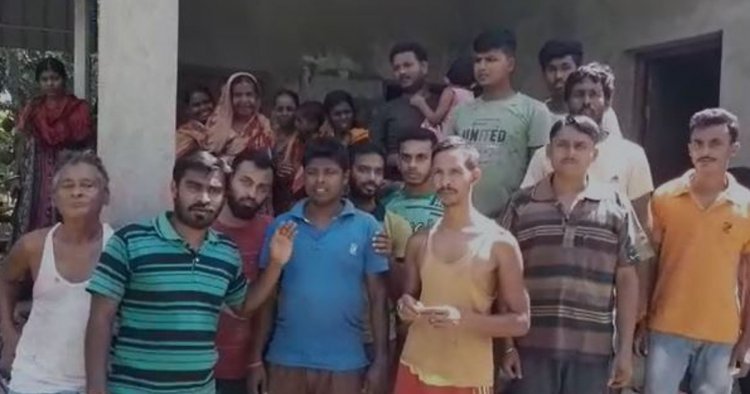 অঙ্গনওয়াড়ি কেন্দ্রে বাচ্চাদের দেওয়া হচ্ছে নিম্ন মানের খাবার, প্রতিবাদে সরব অভিভাবক মহল