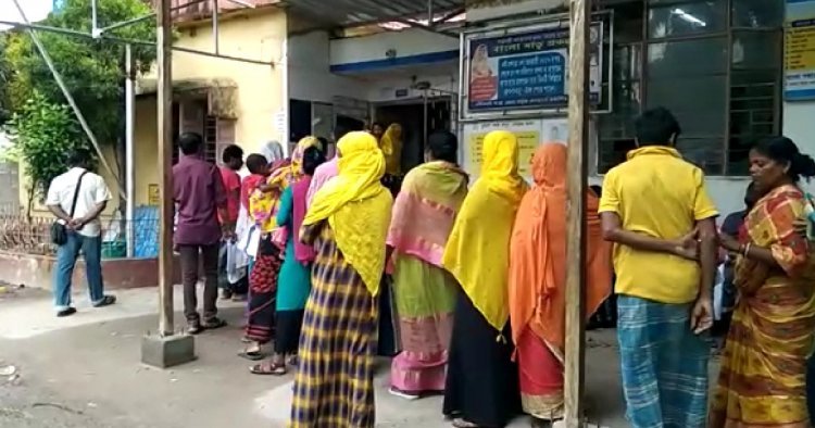 পুজোর মরশুমে রাজ্যে উদ্বেগ বাড়াচ্ছে ডেঙ্গি আক্রান্তের সংখ্যা, তৎপর প্রশাসন