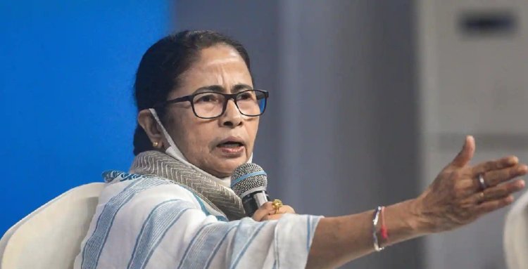 সংসদে বিপজ্জনক বিল আসছে, দিল্লিতে আশঙ্কা প্রকাশ মমতার