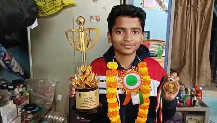 সব রাজ্যকে পিছনে ফেলে তবলায় সেরার সেরা শিরোপা জিতল নদিয়ার সুমন