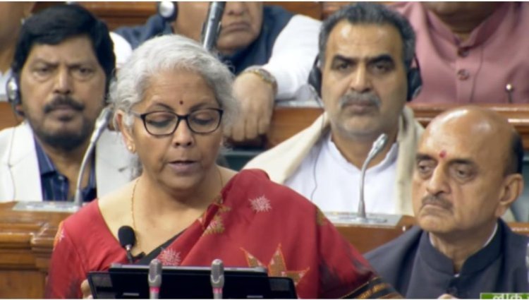Budget 2023 Live Update:  আয়করে বড় ঘোষনা নির্মলার, ৭ লক্ষ টাকা পর্যন্ত আয় করশুন্য