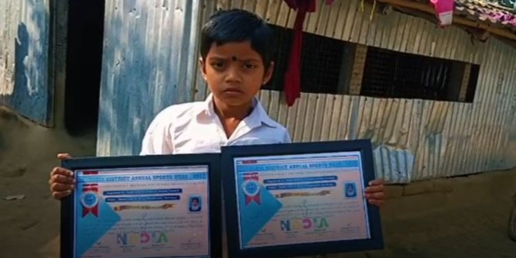 অভাবেই জন্ম প্রতিভার, ইশার সাফল্যে উচ্ছ্বসিত নদিয়া