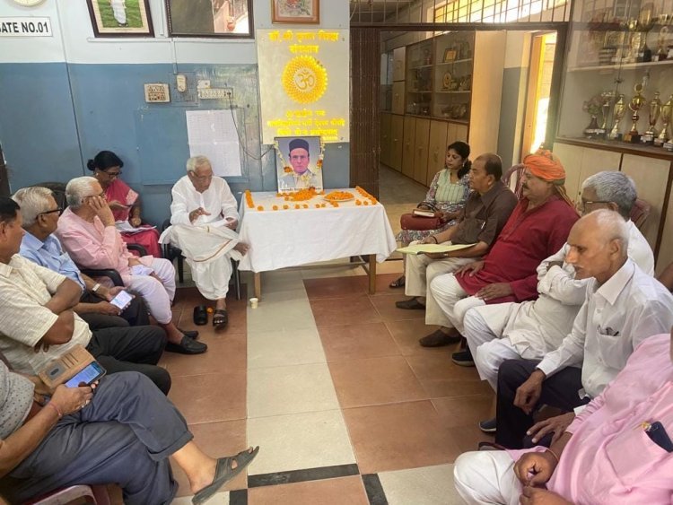 भागीरथवंशी आत्मशांति यज्ञ समिति की बैठक आयोजित हिन्दुत्व के सशक्त हस्ताक्षर वीर सावरकर याद किए गए