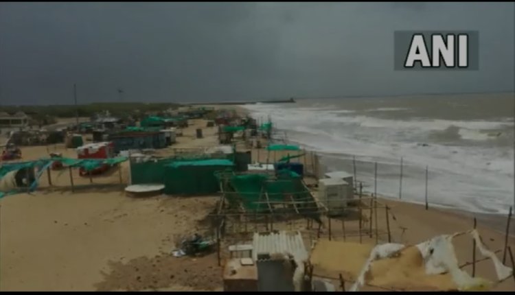 Biparjoy Cyclone: 150 Km की रफ्तार से टकारायेगा विपरजॉय, बस कुछ घंटे हैं बाकी