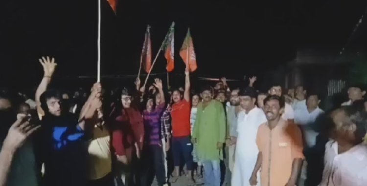 Panchayat Election 2023: ১০ বছরেও গ্রামে তৈরি হয়নি রাস্তা! TMC ছেঁড়ে  BJP-তে যোগ দিলেন শতাধিক কর্মী সমর্থক