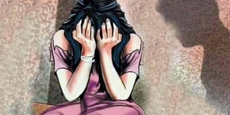 Tribal Woman Harassment News:  সালিশী সভায় আদিবাসী মহিলাকে বিবস্ত্র করে মারধরের অভিযোগ