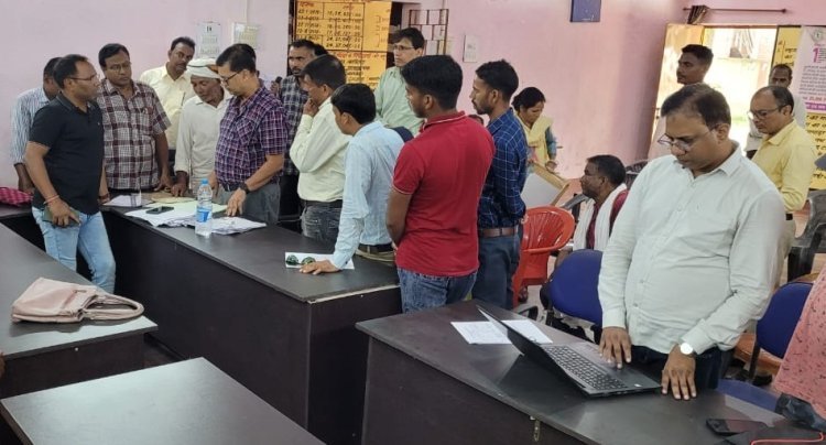जमशेदपुर : घाटशिला में आयोजित कैंप में जमाबंदी, त्रुटि सुधार, लगान अधतन के 1040 आवेदन आये