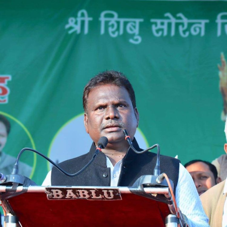 चक्रधरपुर :  दुर्गा पूजा लेकर डीसी-एसपी 12 अक्तूबर को करेंगे बैठक