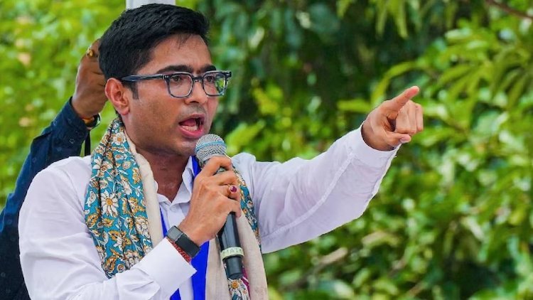 অভিষেক বন্দ্যোপাধ্যায়ের কপ্টারে আয়কর হানা,  তল্লাশির নামে ট্রায়াল রানে বাধা, অভিযোগ তৃণমূলের