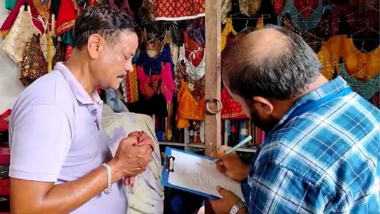 ফুটপাত জুড়ে অধিকাংশই ভিনরাজ্যের হকার, রিপোর্ট  KMC-র
