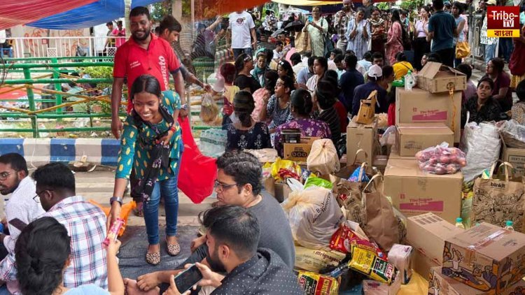 রাত থেকে লাগাতার ধর্নায় জুনিয়র চিকিৎসকরা, অবস্থানে সাহায্যের ঢল সাধারণ মানুষের